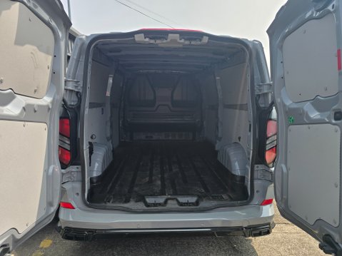 Ford Transit Custom 300 LIMITED L2H1 P/V ECOBLUE 7