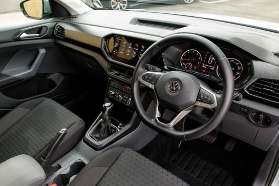 Volkswagen T-Cross SE TSI DSG