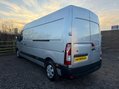 Renault Master 2.3 dCi 35 Business+ FWD LWB Medium Roof Euro 6 4dr 6