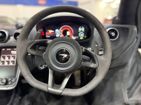 McLaren 600 3.8T V8 Spider 2dr Petrol SSG Euro 6 (s/s) (600 ps) 31