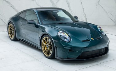 Porsche 911 GT3 TOURING (992.2) 8