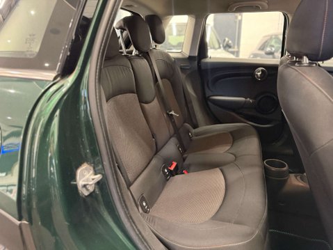 Mini Hatch 1.5 Cooper Auto 5dr 13