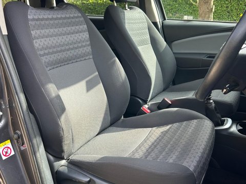 Toyota Yaris 1.33 Dual VVT-i Icon Euro 6 5dr 13