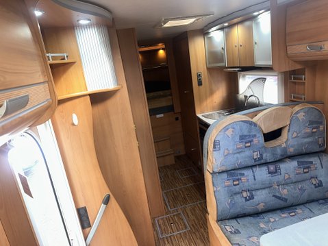 Fiat Ducato DETHLEFFS ADVANTAGE A7871 TAG AXLE MOTORHOM LARGE GARAGE 19