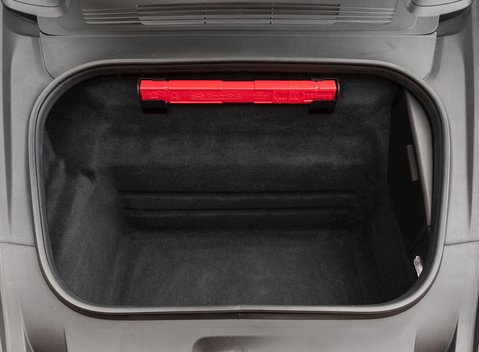 Porsche 911 Carrera S (992) 30