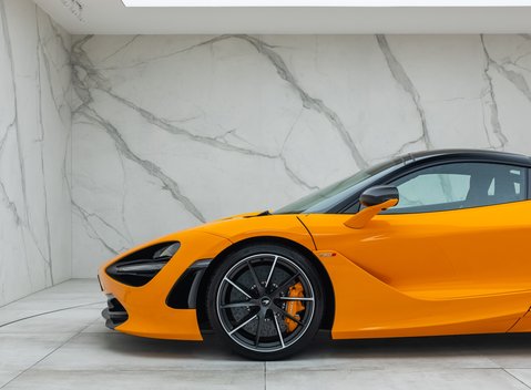 McLaren 720S 43