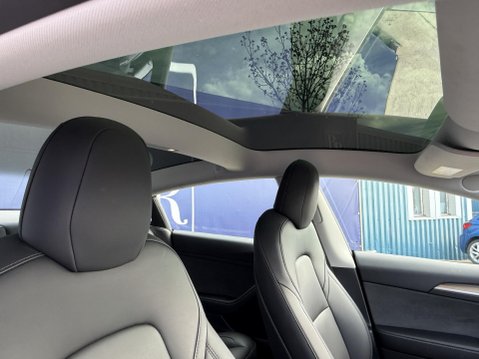 Tesla Model 3 (Dual Motor) Long Range Saloon 4dr Electric Auto 4WDE (346 ps) 34