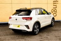 Volkswagen T-Roc R-LINE TSI 8