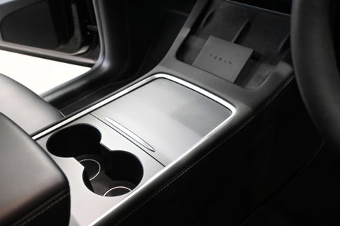 Tesla Model Y ModeL Y Long Range AWD 4WD 5dr 18