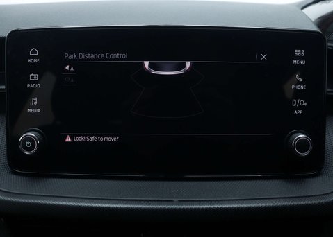 Skoda Fabia 1.0 Fabia SE Comfort TSi Semi-Auto 5dr 30