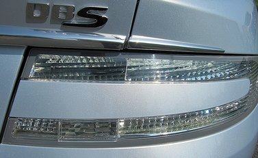 Aston Martin DBS 7