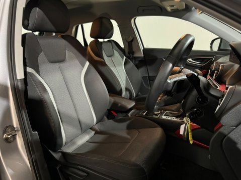 Audi Q2 TDI SPORT 15