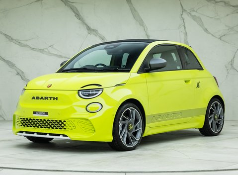 Abarth 500e Scorpionissima Cabrio 1