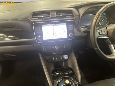 Nissan LEAF 39kWh N-Connecta Hatchback 5dr Electric Auto (150 ps) 18