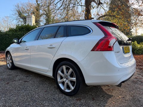 Volvo V60 2.0 T4 SE Nav Auto Euro 6 (s/s) 5dr 2