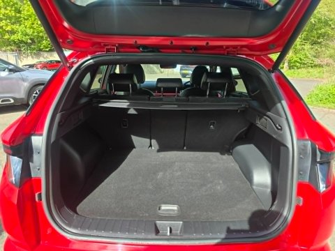 Hyundai TUCSON T-GDI PREMIUM 8
