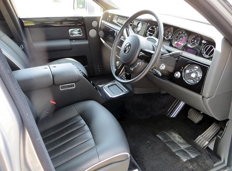 Rolls-Royce Phantom 11