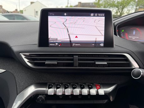 Peugeot 3008 BLUEHDI S/S ALLURE 13