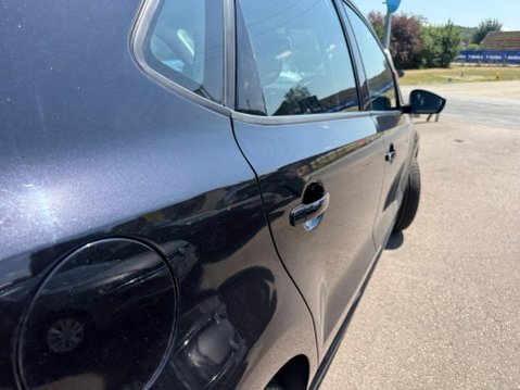 Volkswagen Polo 1.0 BlueMotion Tech SE Euro 6 (s/s) 5dr 30