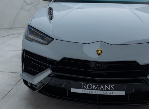 Lamborghini Urus S 32