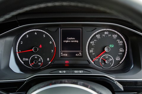 Volkswagen Polo R-LINE TSI DSG 15