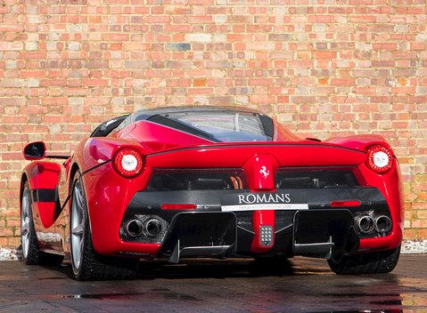Ferrari LaFerrari Aperta 3