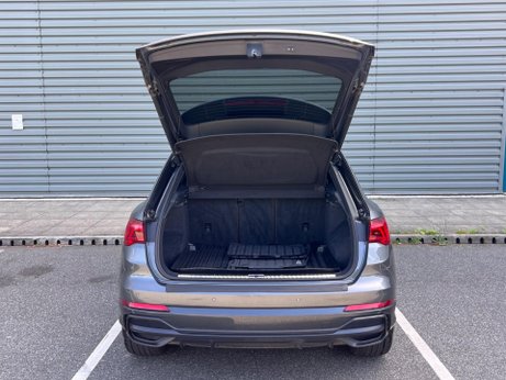 Audi Q3 2.0 TFSI 40 Vorsprung S Tronic quattro Euro 6 (s/s) 5dr 43