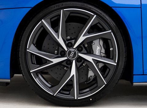 Audi R8 V10 Spyder Performance Quattro 10