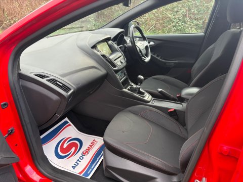 Ford Focus ST-LINE X TDCI 15