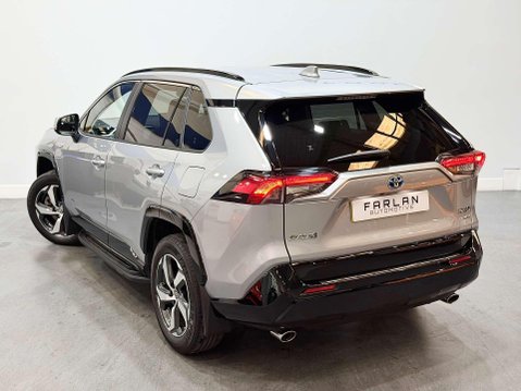 Toyota Rav4 2.5 VVT 18.1kWh Design SUV 5dr Petrol Plug-in Hybrid CVT 4WD Euro 6 (s/s) ( 26