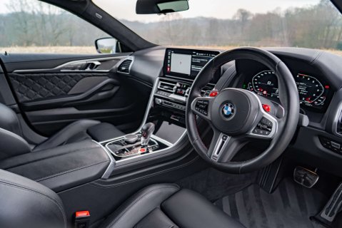 BMW M8 COUPE Competition 10