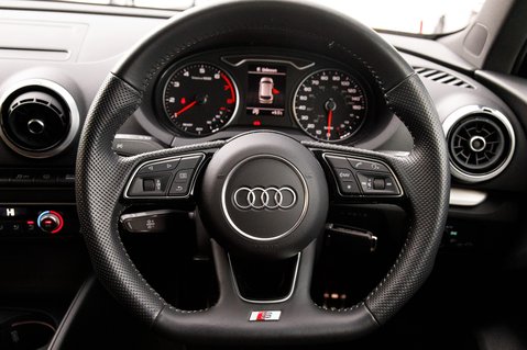 Audi A3 SPORTBACK TFSI S LINE 21