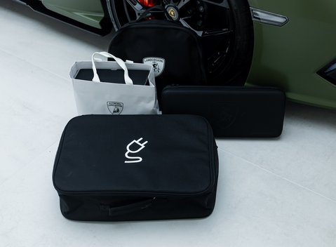 Lamborghini Revuelto 43