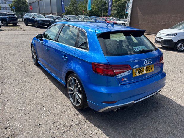 Audi A3 S3 SPORTBACK QUATTRO 6