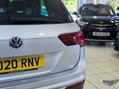 Volkswagen Tiguan 2.0 TDI SEL DSG Euro 6 (s/s) 5dr 25