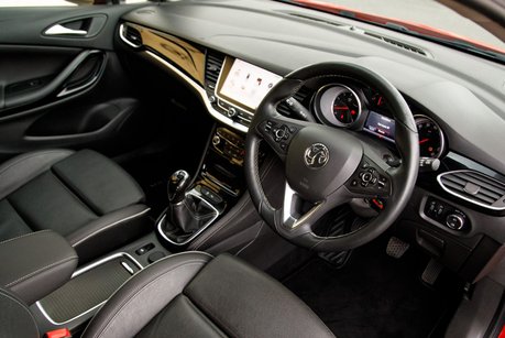 Vauxhall Astra ELITE NAV