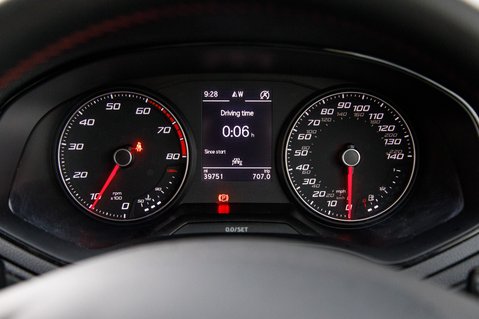 SEAT Arona TSI FR 15