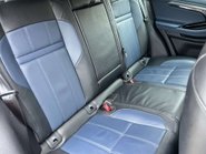 Land Rover Range Rover Evoque 1.5 Range Rover Evoque R-Dynamic SE P300e Auto 4WD 5dr 52