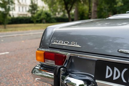 Mercedes-Benz SL Series 280 SL Pagoda 25