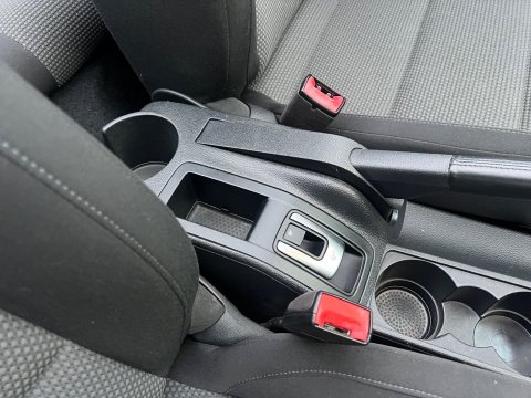 Volkswagen Golf SE TSI DSG 41