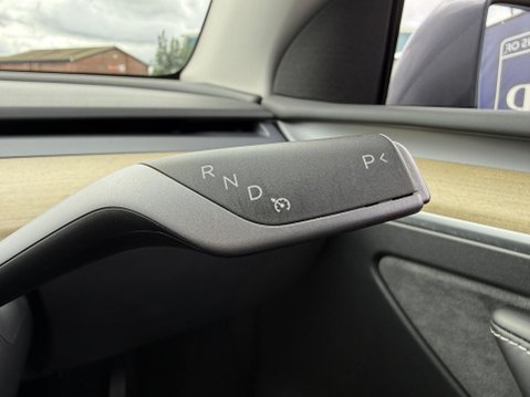 Tesla Model Y (Dual Motor) Performance SUV 5dr Electric Auto 4WDE (426 bhp) 37