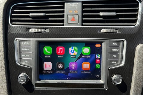 Volkswagen Golf GTI LAUNCH DSG - APPLE CAR PLAY - 2 OWNERS - 9 SERVICES RECORDED 4