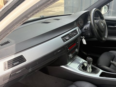 BMW 3 Series 2.0 320d M Sport Euro 5 4dr 10
