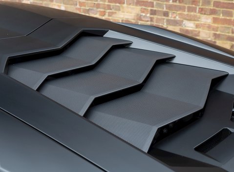 Lamborghini Aventador SV LP 750-4 Coupe 29