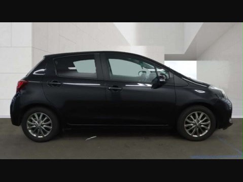 Toyota Yaris 1.3 Yaris Icon VVT-i 5dr 8