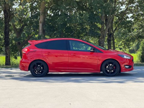 Ford Focus 1.5 Focus Zetec S Red Edition 5dr 8