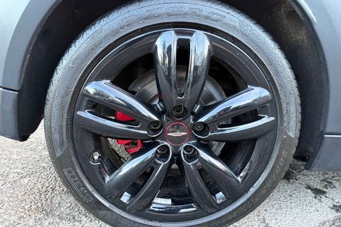 Mini Hatch JOHN COOPER WORKS - NANUQ WHITE - MINI SERVICE HISTORY 50