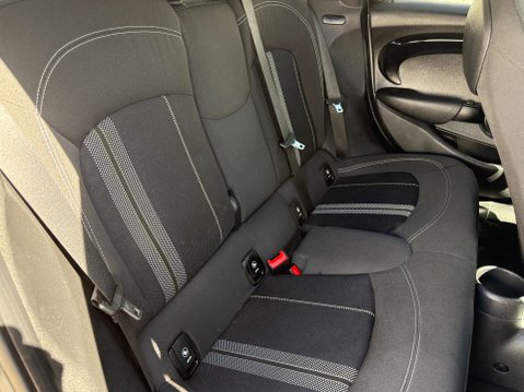 Mini Hatch COOPER S SPORT AUTO 23