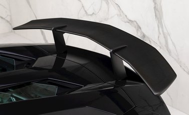 Lamborghini Aventador SV LP 750-4 Roadster 32