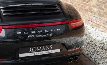 Porsche 911 (991) Targa 4S 25